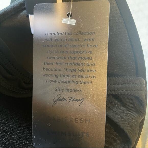 Gabifresh X Swimsuits for All Black Soft Cup Underwire Bikini Top NWT Sz 10 D/DD - Picture 7 of 8